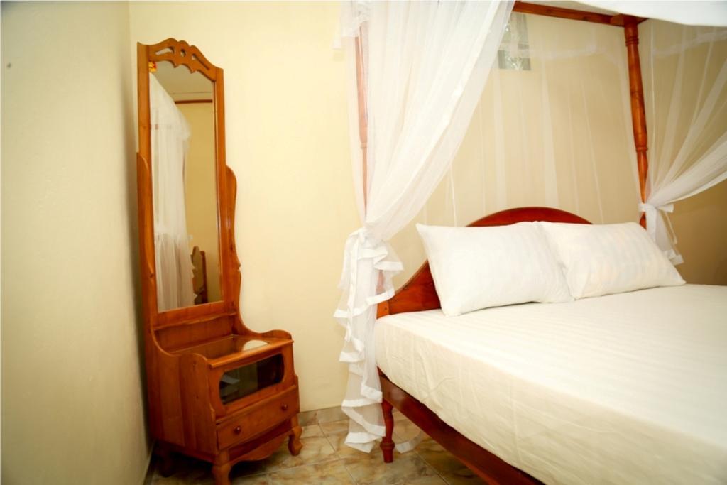 Jaya Home Stay 坦加拉 外观 照片