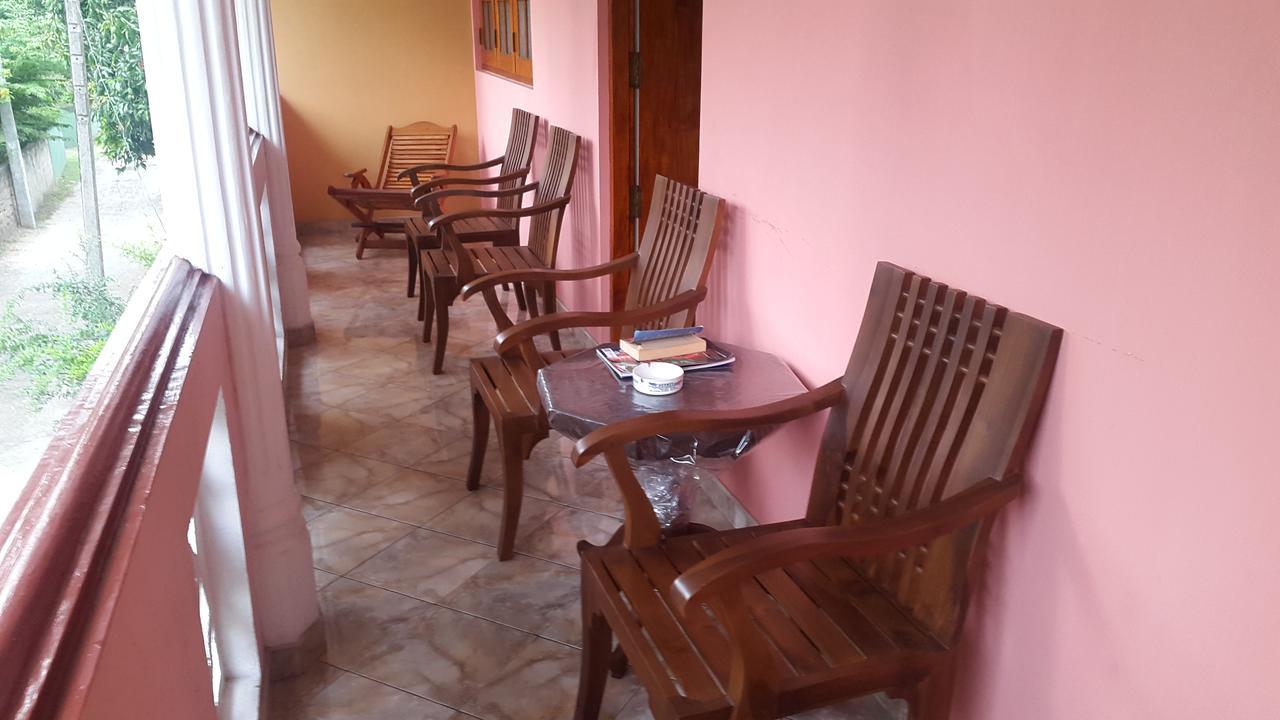 Jaya Home Stay 坦加拉 外观 照片